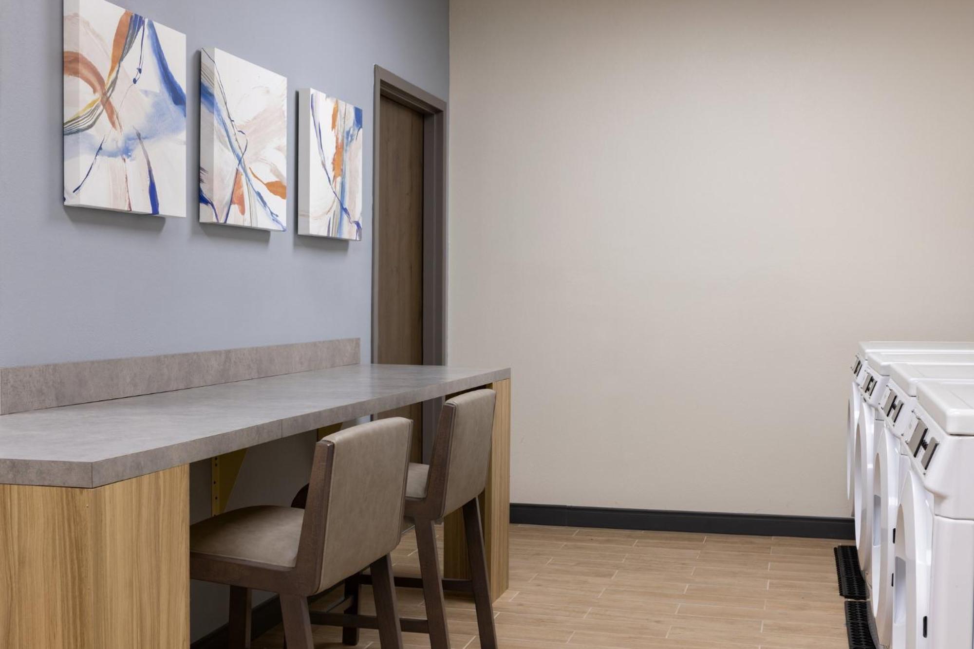 Candlewood Suites Miami - Doral By Ihg Tamiami Dış mekan fotoğraf