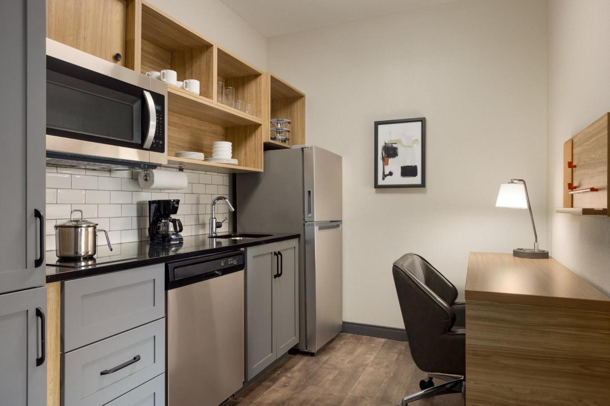 Candlewood Suites Miami - Doral By Ihg Tamiami Dış mekan fotoğraf